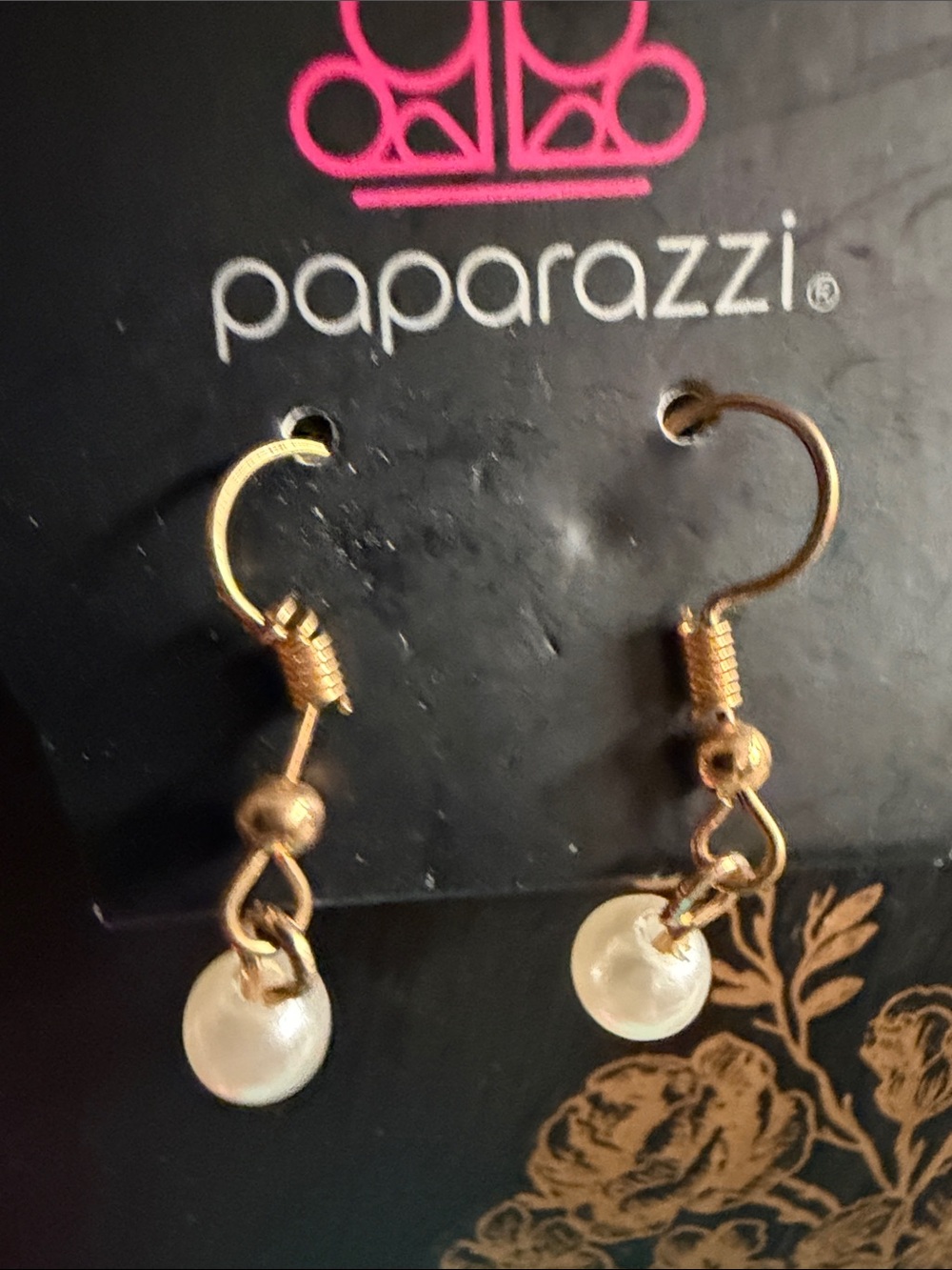 Paparazzi Gold and White Pearl Dangle Earrings. 🆕